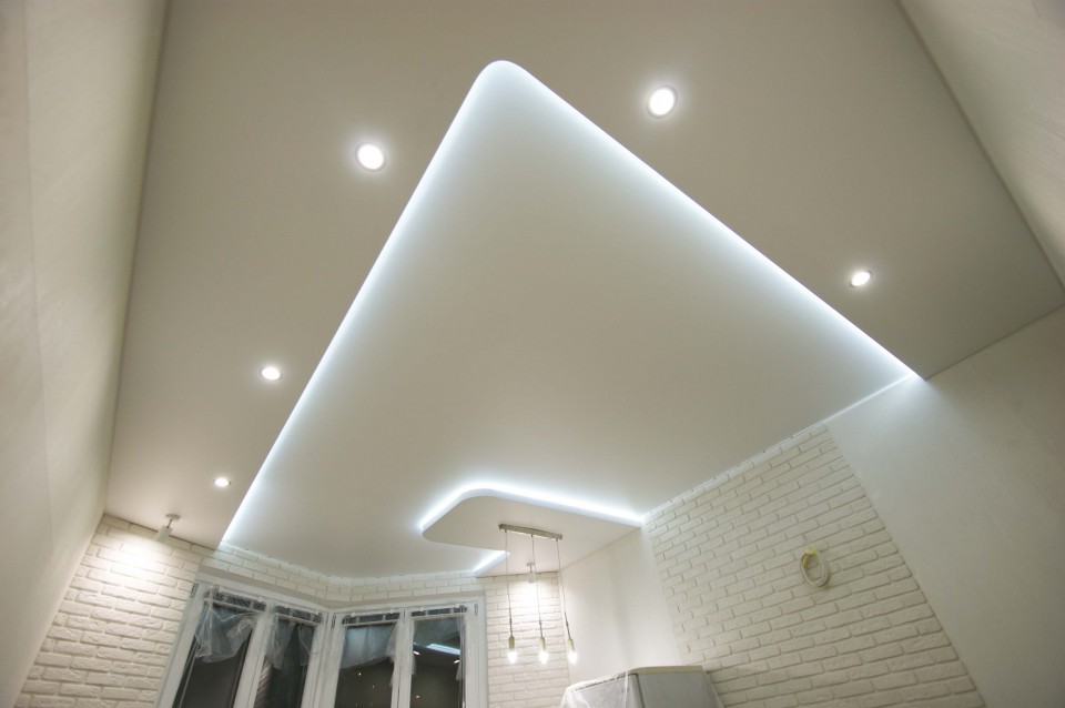 Заказать парящие натяжные потолки в г. Пуксоозеро